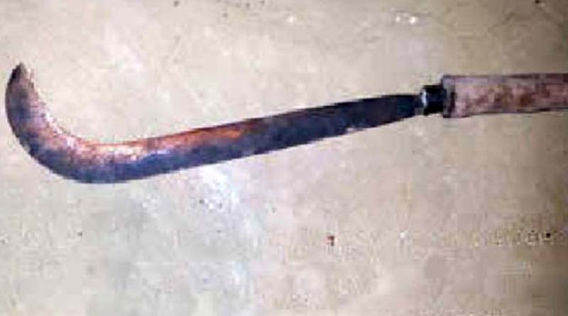 Youth damaged police van in Cooch Behar's Mekhligunj