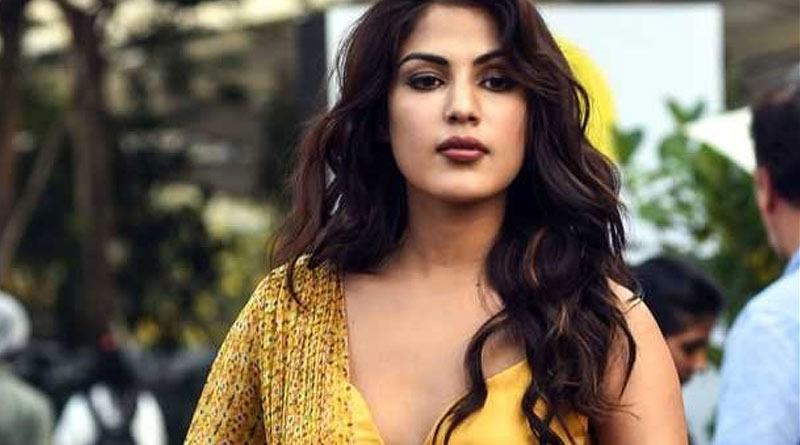 Rhea Chakraborty looks for new opportunities in Tollywood | Sangbad Pratidin
