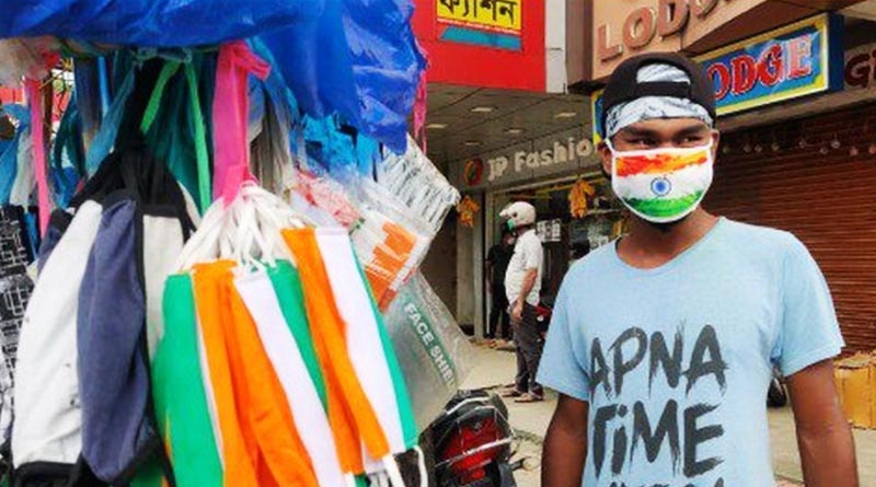 Muslim women board objects on Tricolour face masks for this reason