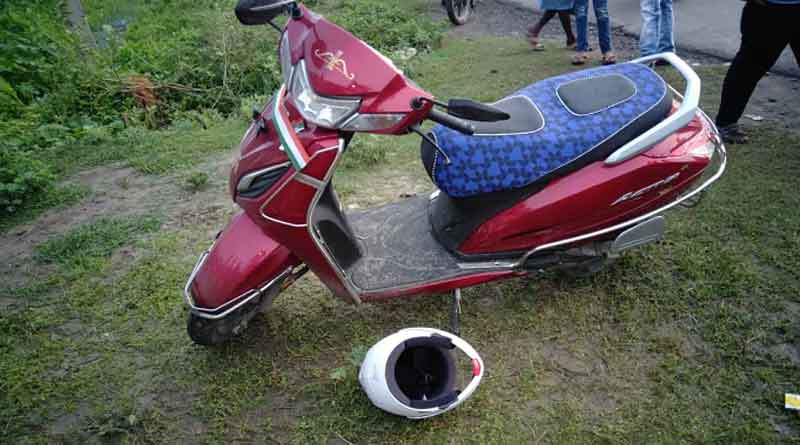 NEET student missing from Belgharia helmet scooty found from Beldanga