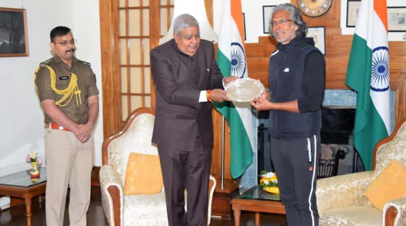 Bengal Governor Jagdeep Dhankhar meets with Milind Soman ।Sangbad Pratidin