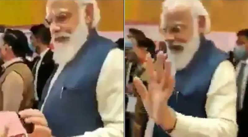 AAP trolls PM Modi for refusing to wear a mask | Sangbad Pratidin