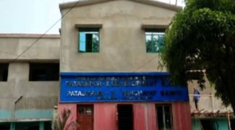 TMC party office allegedly rented to contractor by leader | Sangbad Pratidin