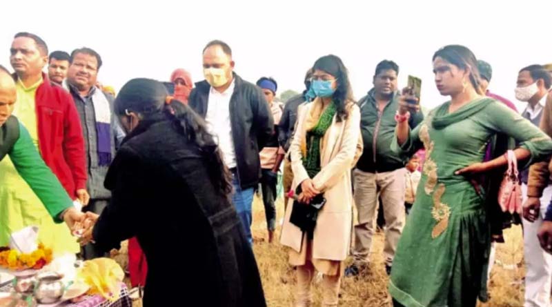 UP Woman Sells all Her Jewellery to Set up Shelter Home for Transgender Community | Sangbad Pratidin