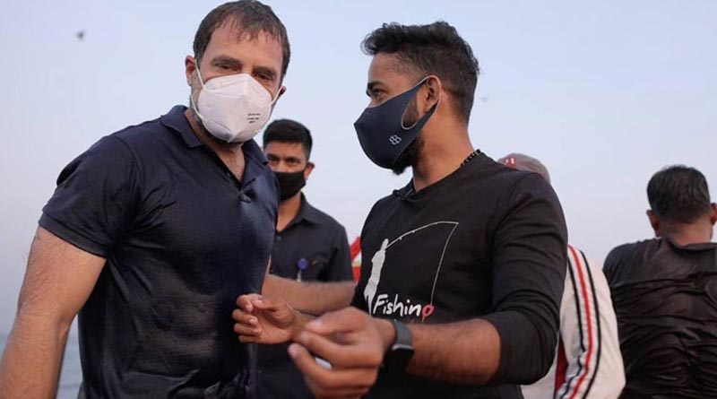 'Rahul Gandhi has abs of a boxer': Congress leaders trolled over fishing photo | Sangbad Pratidin