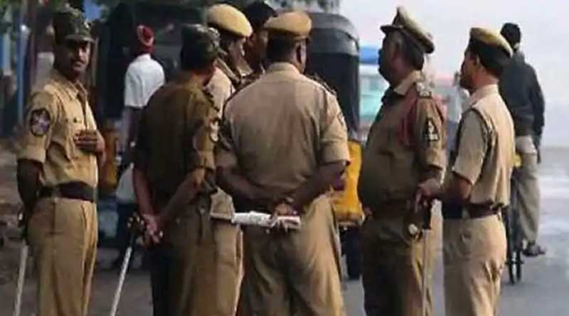 Liquor Mafia Kills One Policeman, Injures Another in Kasganj | Sangbad Pratidin