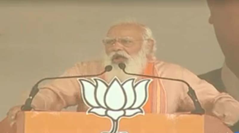 PM Modi halts speech in Assam, sends PMO medical team to check BJP worker fainted | Sangbad Pratidin