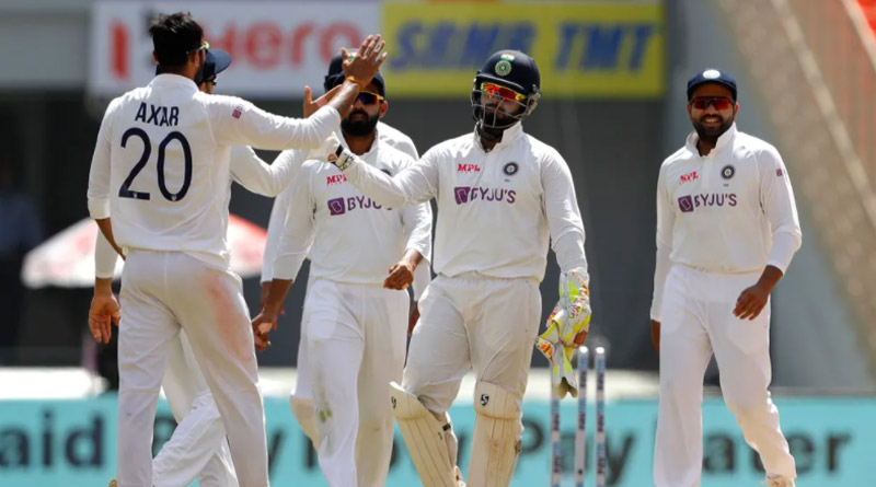 Team India Beats England by one Innings & 25 runs in fourth test | Sangbad Pratidin