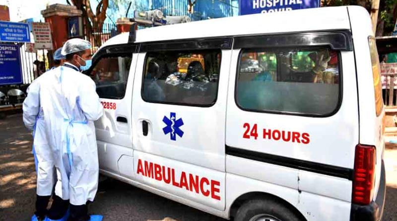 Ambulance owner arrested for charging 1.2 lakh rupees from COVID-19 patient's kin in Delhi । Sangbad Pratidin