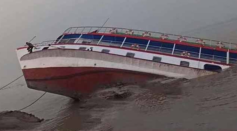 Bangladesh: boat capsized in Dhaka, many fears dead | Sangbad Pratidin