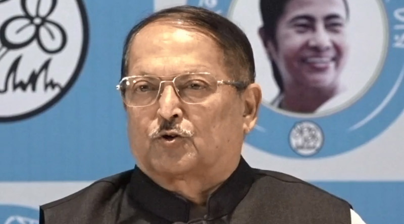 Minister Subrata Mukherjee is at SSKM hospital