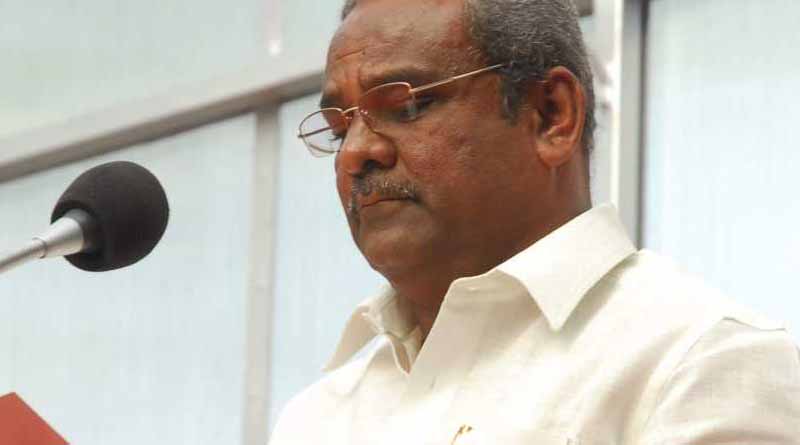Karnataka food and civil supplies minister asks a farmer to 