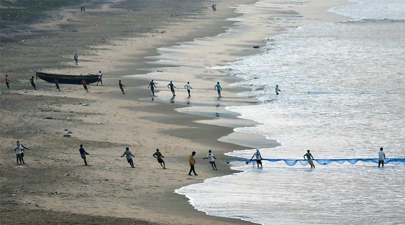 Bangladesh braces for cyclone Yaas, 3 lakh evacuated | Sangbad Pratidin