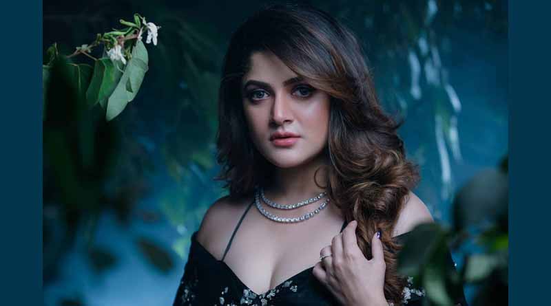 bengali-actress-srabanti Chatterjee-instagram-video-goes-viral-on-internet