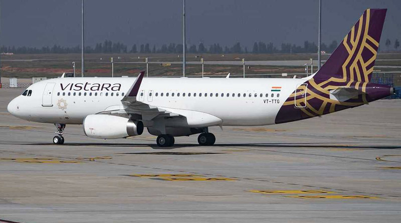 three passengers onboard Mumbai-Kolkata Vistara flight critically injured | Sangbad Pratidin