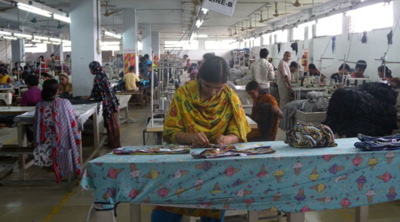 Bangladesh garment factory owner in trouble due to lockdown | Sangbad Pratidin