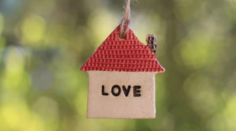 home tips to attract love | Sangbad Pratidin