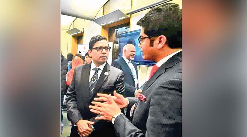 Kolkata man helps Bangladeshi women to become self-dependent | Sangbad Pratidin
