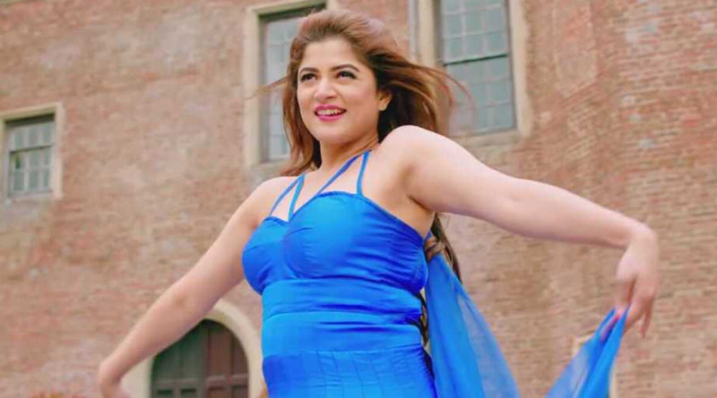 Srabanti Chatterjee's new instagram post about love goes viral | Sangbad Pratidin