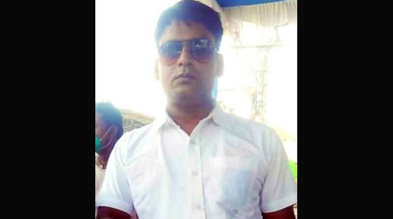 A youth arrested in Birati's TMC leader murder case । Sangbad Pratidin