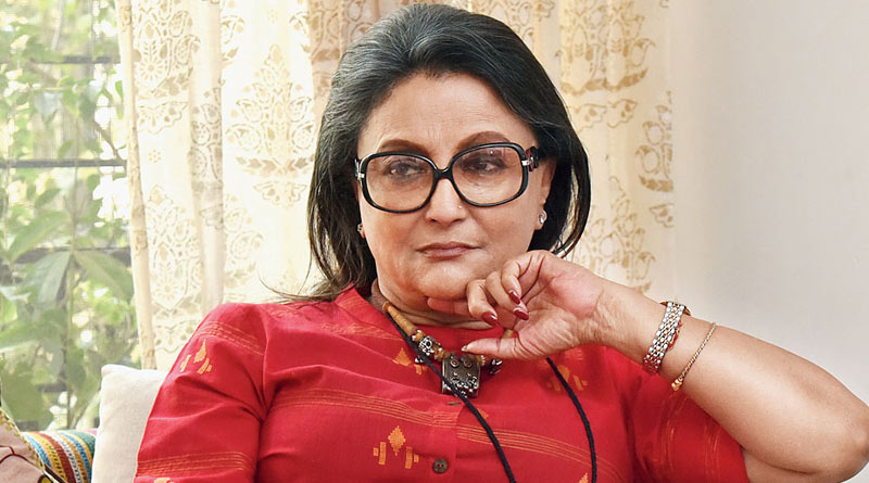 Aparna Sen is not well, had viral fever, low pressure | Sangbad Pratidin