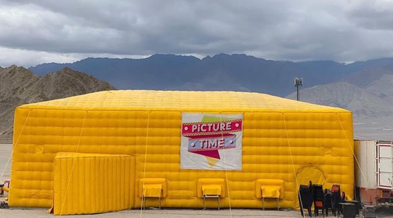 Ladakh get world's highest mobile digital movie theatre at an altitude of 11,562 feet । Sangbad Pratidin