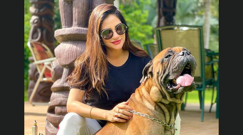 Nusrat Jahan trolled for Friendship Day post | Sangbad Pratidin
