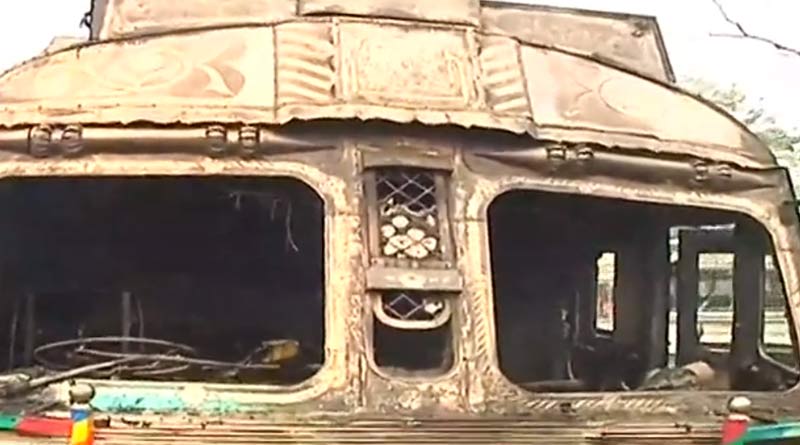 Massive fire breaks out in a running lorry in Belghoria Expressway । Sangbad Pratidin