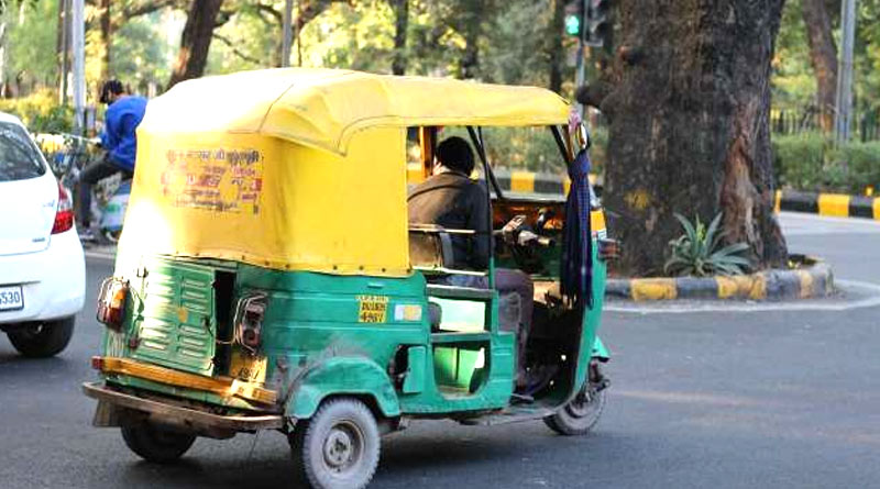 Wife of Madhya Pradesh millionaire reportedly ran away with Auto-Rickshaw Driver | Sangbad Pratidin