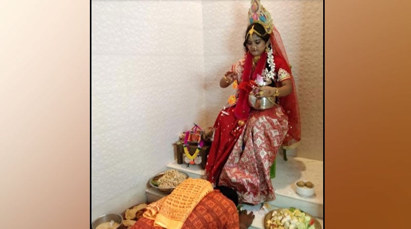 Nadia couple worships daughter as goddess Lakshmi । Sangbad Pratidin