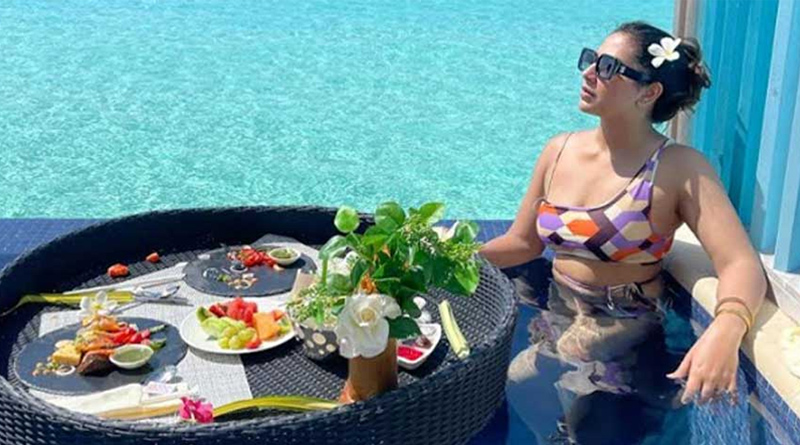 Subhashree Ganguly's new photo from Maldives goes Viral | Sangbad Pratidin