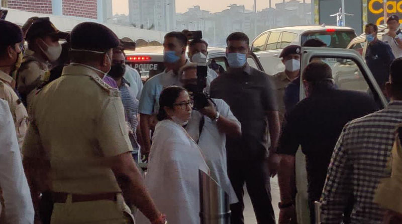 TMC leader Mamata Banerjee reaches Goa on Thursday evening | Sangbad Pratidin