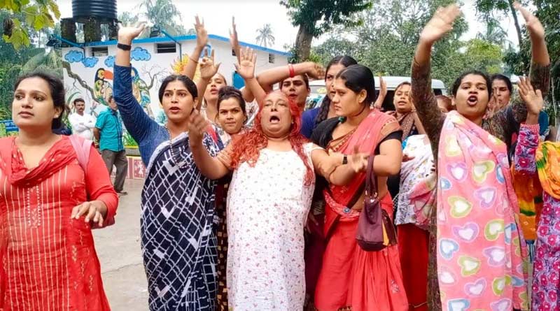 Clash broke out between 2 group of people in Gopalnagar | Sangbad Pratidin