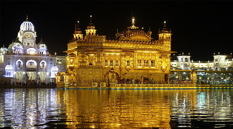Sacrilege attempt inside Golden Temple, accused killed | Sangbad Pratidin
