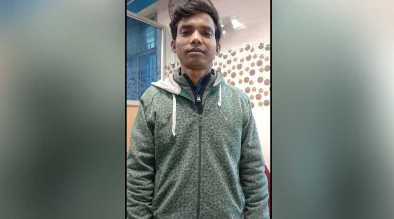 With with bent spine get cured by Ayurvedic remedy at Kolkata Hospital । Sangbad Pratidin