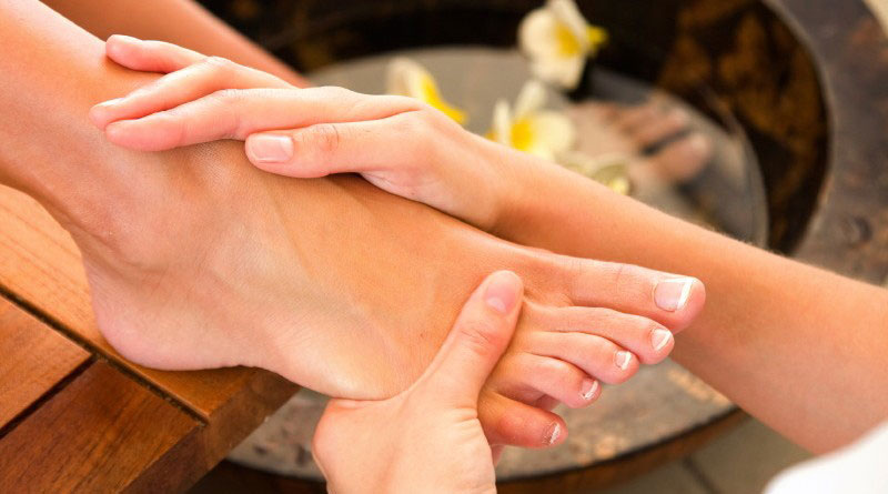 Woman's leg amputated after a pedicure gets Rs 13 crore in damages | Sangbad Pratidin
