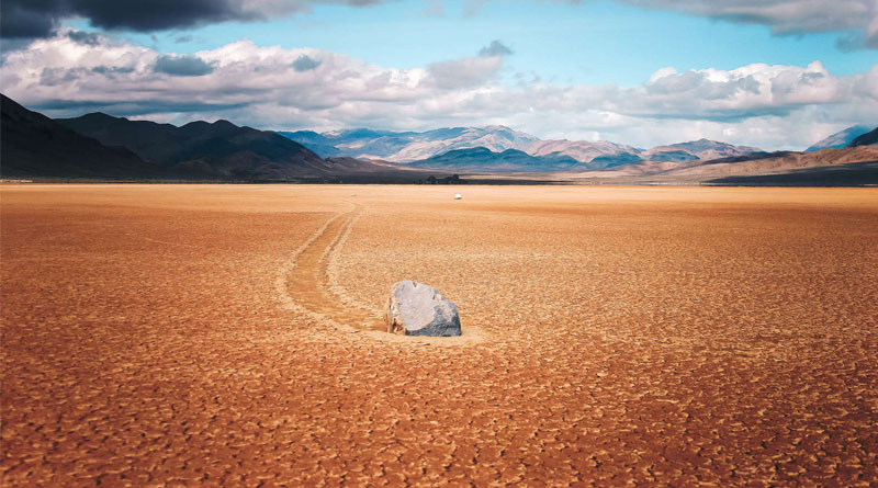 Giant Rocks Move On Their Own in In Death Valley of America | Sangbad Pratidin