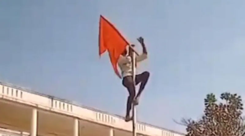 Student hoists saffron flag in Collage, Karnataka cm directed to shut schools and college for next 3 day's