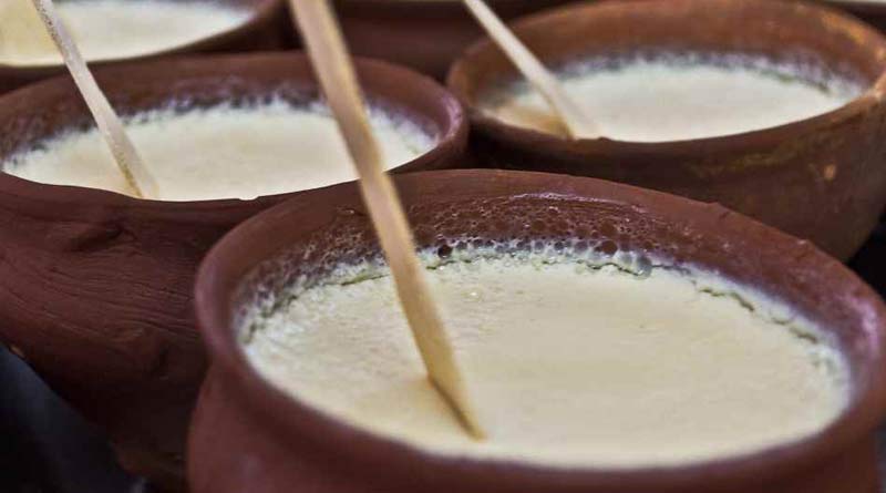 Make Sweet curd at home instant dahi recipe | Sangbad Pratidin