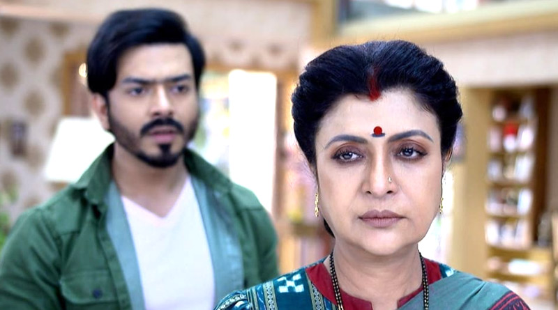 Debashree Roy reportedly to have make-over for Sarbojaya serial | Sangbad Pratidin