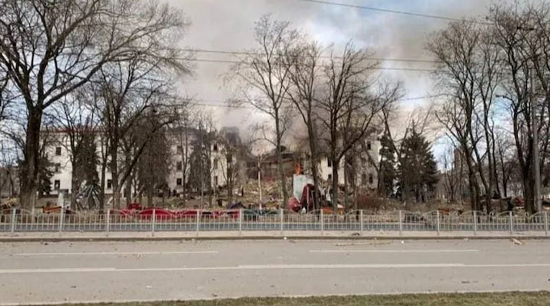 Hundreds feared trapped in Ukraine theater hit by airstrike। Sangbad Pratidin