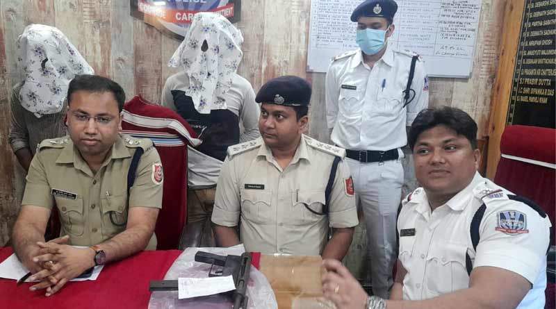 Two people arrested with arms from Rishra । Sangbad Pratidin