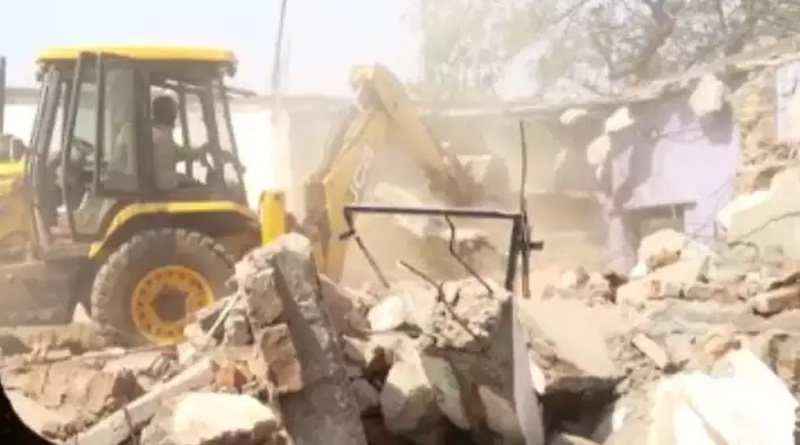 Muslim man married Hindu girl, Local authority demolished house | Sangbad Pratidin