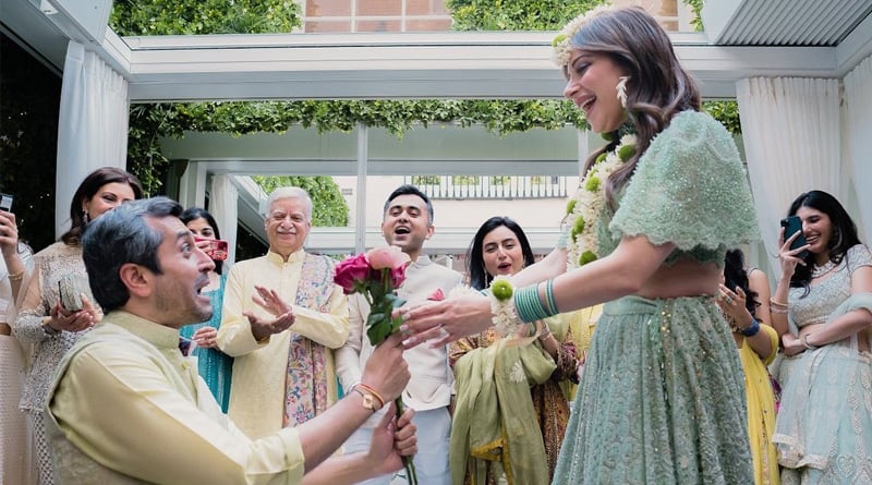 Kanika Kapoor ties knot with Gautam in London | Sangbad Pratidin