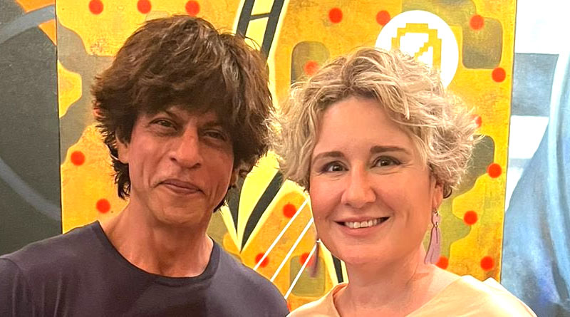 Shah Rukh Khan recently met and hosted the consul generals of several countries | Sangbad Pratidin