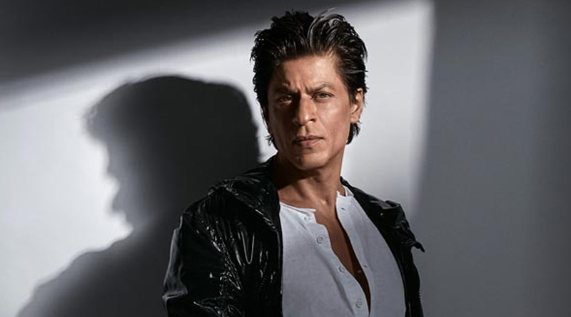 Shah Rukh Khan Sweetly Apologised For Being Late To Ad Shoot | Sangbad Pratidin