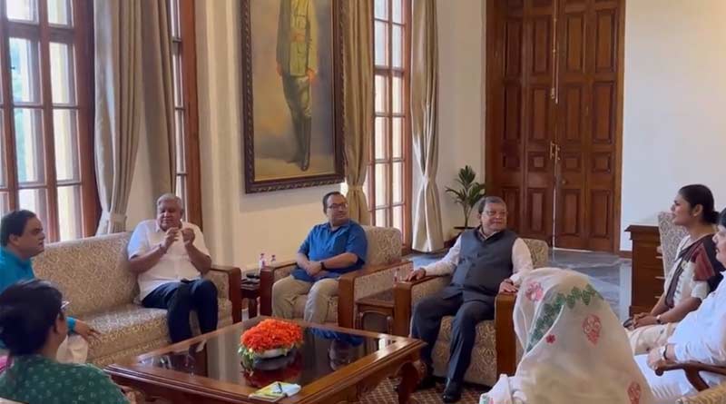 TMC delegation meets Governor Jagdeep Dhankhar, lodges protest against BJP controlling probe agencies | Sangbad Pratidin