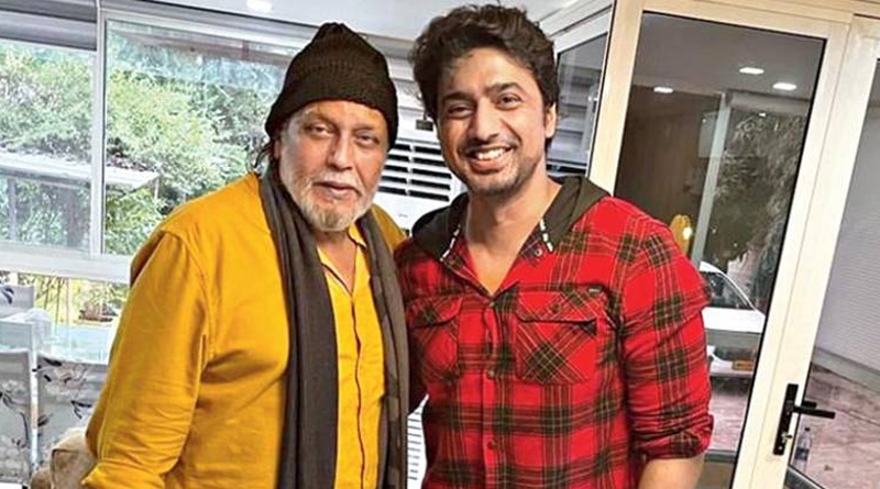 Mithun Chakraborty meet Dev parents photo goes viral | Sangbad Pratidin