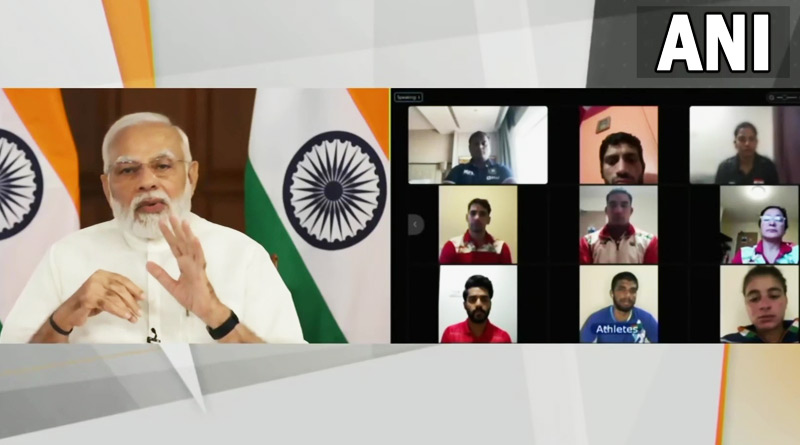 PM Modi interacts with Indian contingent bound for CWG 2022 | Sangbad Pratidin