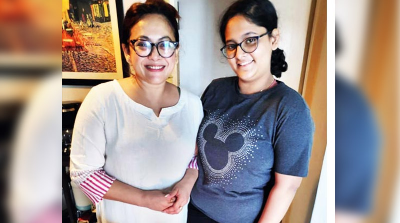 Actress Sreelekha Mitra's daughter scores 95 percentage marks in ICSE exams | Sangbad Pratidin